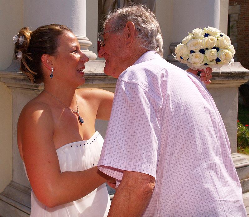 37.jpg - OLYMPUS DIGITAL CAMERA