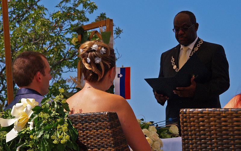 57.jpg - OLYMPUS DIGITAL CAMERA