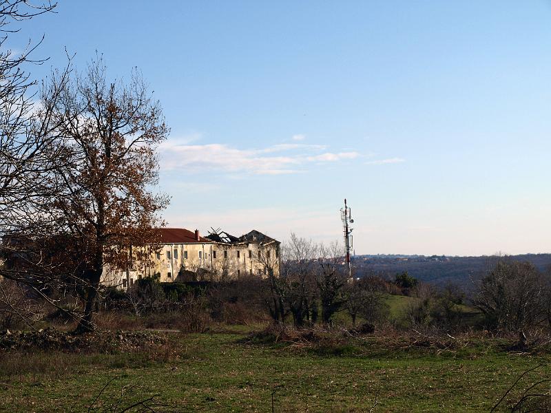 P3076922.JPG - OLYMPUS DIGITAL CAMERA